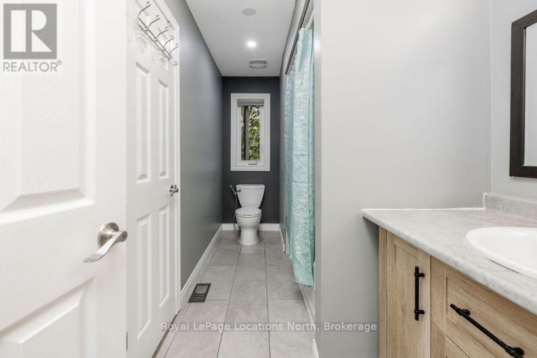 83 CROCUS DRIVE, Wasaga Beach, Ontario, L9Z2Z7