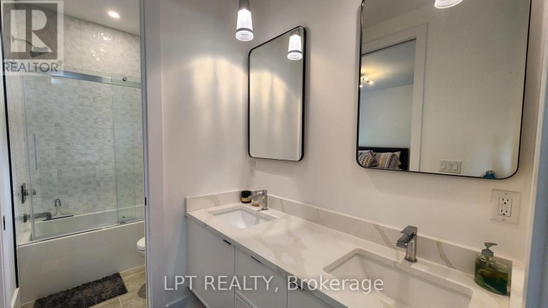 15 BYERS STREET, Springwater (Snow Valley), Ontario, L9X2A3