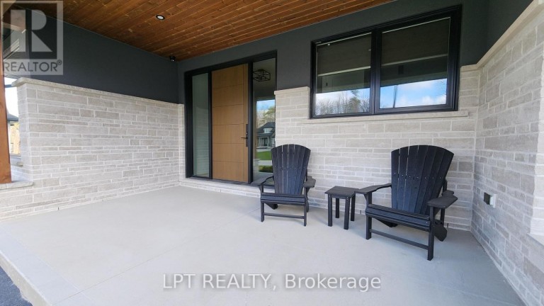15 BYERS STREET, Springwater (Snow Valley), Ontario, L9X2A3