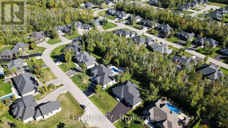 15 BYERS STREET, Springwater (Snow Valley), Ontario, L9X2A3