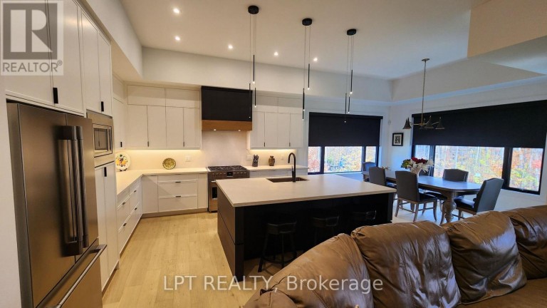 15 BYERS STREET, Springwater (Snow Valley), Ontario, L9X2A3