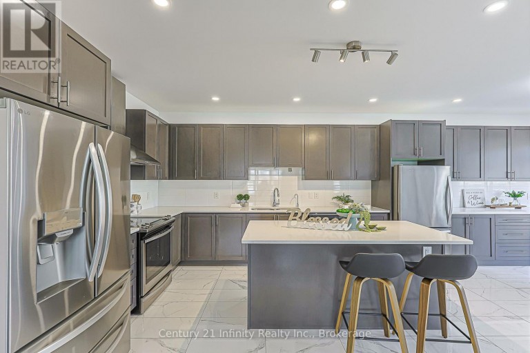 2 GILLIVARY DRIVE, Whitby, Ontario, L1P0B9