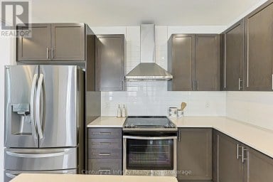 2 GILLIVARY DRIVE Whitby Ontario photo 22
