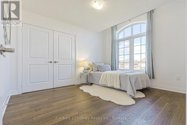 2 GILLIVARY DRIVE Whitby Ontario photo 30