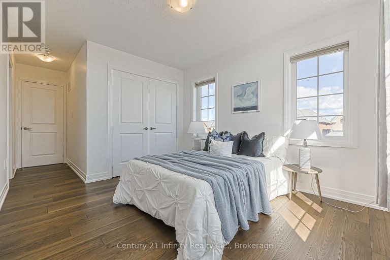 2 GILLIVARY DRIVE, Whitby, Ontario, L1P0B9