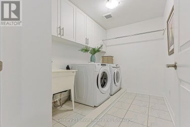 2 GILLIVARY DRIVE Whitby Ontario photo 38