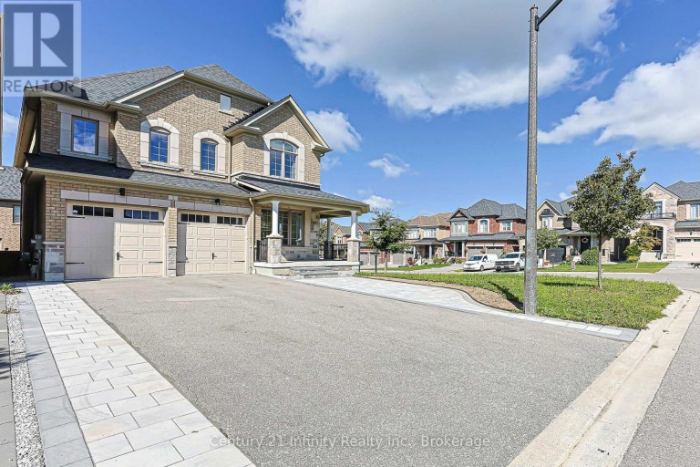 2 GILLIVARY DRIVE, Whitby, Ontario, L1P0B9