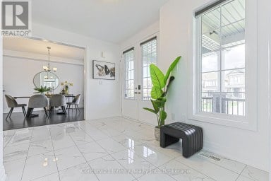 2 GILLIVARY DRIVE Whitby Ontario photo 6