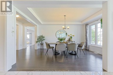 2 GILLIVARY DRIVE Whitby Ontario photo 9