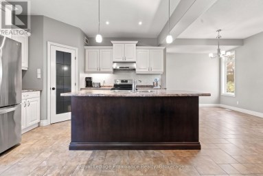 56 CAVENDISH DRIVE Belleville (Thurlow Ward) Ontario photo 7