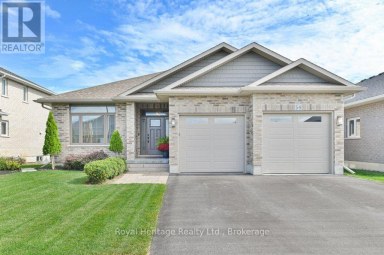 54 HUMMINGBIRD DRIVE Belleville (Thurlow Ward) Ontario photo 2