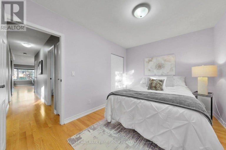 789 HILLCREST ROAD, Pickering (West Shore), Ontario, L1W2P5