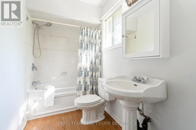 1 SUSAN PLACE Barrie (Sunnidale) Ontario photo 25