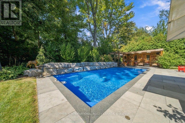 167 PINEWOOD TRAIL, Mississauga (Mineola), Ontario, L5G2L2