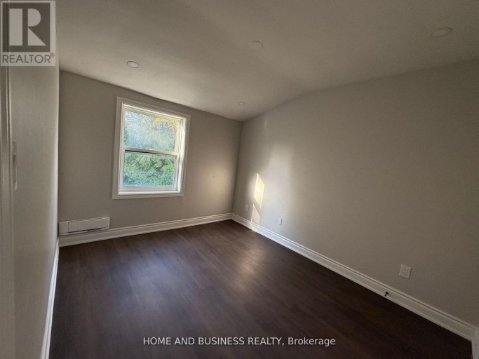 1,2,3 - 38 RIVER DRIVE, Halton Hills (Georgetown), Ontario, L7G2J2
