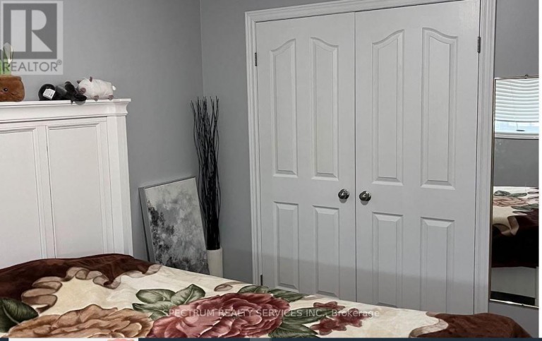 84 BLUE MOUNTAIN DRIVE, Hamilton (Hannon), Ontario, L0R1P0