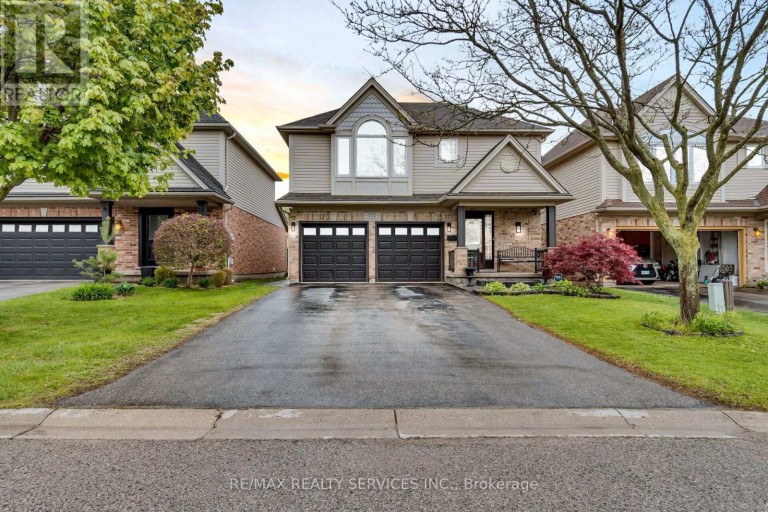 752 NORTH LEAKSDALE CIRCLE, London South (South U), Ontario, N6M1M1