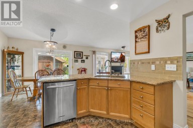 752 NORTH LEAKSDALE CIRCLE London South (South U) Ontario photo 17