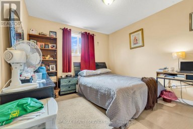 752 NORTH LEAKSDALE CIRCLE London South (South U) Ontario photo 26