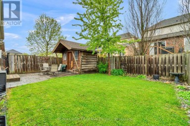 752 NORTH LEAKSDALE CIRCLE London South (South U) Ontario photo 36