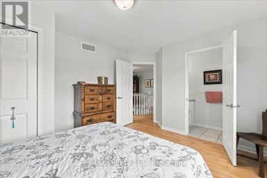 11 HURON LANE Belleville (Belleville Ward) Ontario photo 23