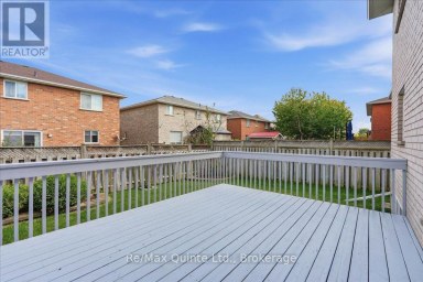 11 HURON LANE Belleville (Belleville Ward) Ontario photo 40