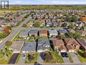 11 HURON LANE Belleville (Belleville Ward) Ontario photo 44