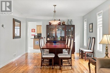 11 HURON LANE Belleville (Belleville Ward) Ontario photo 8