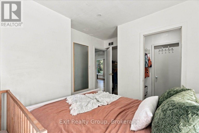129 HARCOURT ROAD, Quinte West (Murray Ward), Ontario, K8V0M6