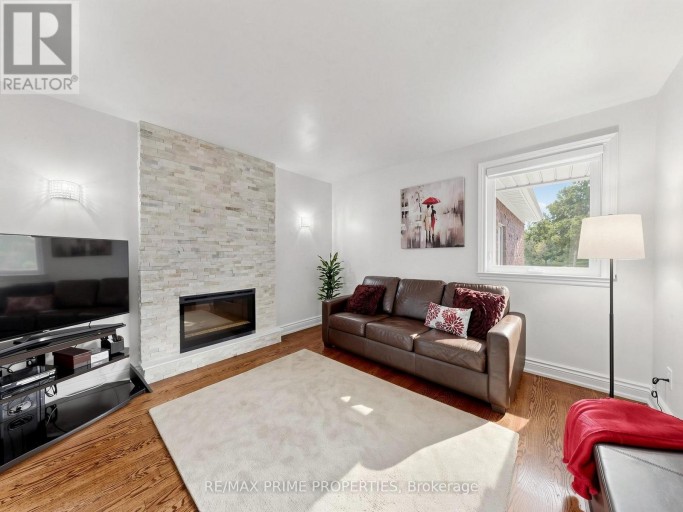 19 POST HORN GROVE, Toronto (Agincourt North), Ontario, M1S3N3