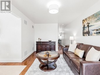 19 POST HORN GROVE Toronto (Agincourt North) Ontario photo 7