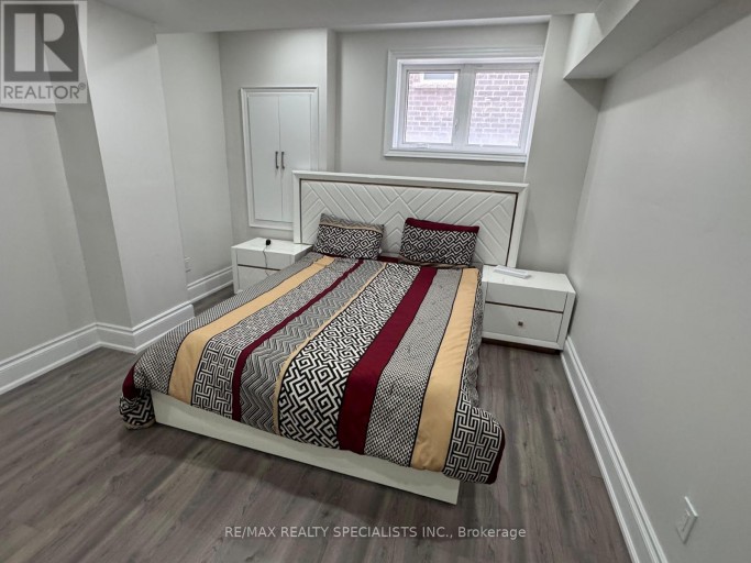 8619 CHICKORY TRAIL, Niagara Falls (Brown), Ontario, L2H3S5