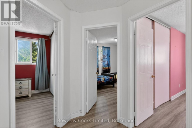 4 CLARET ROAD, Clarington (Courtice), Ontario, L1E1V9
