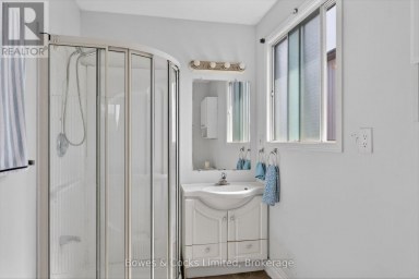 4 CLARET ROAD Clarington (Courtice) Ontario photo 20