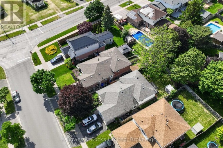 4 CLARET ROAD, Clarington (Courtice), Ontario, L1E1V9