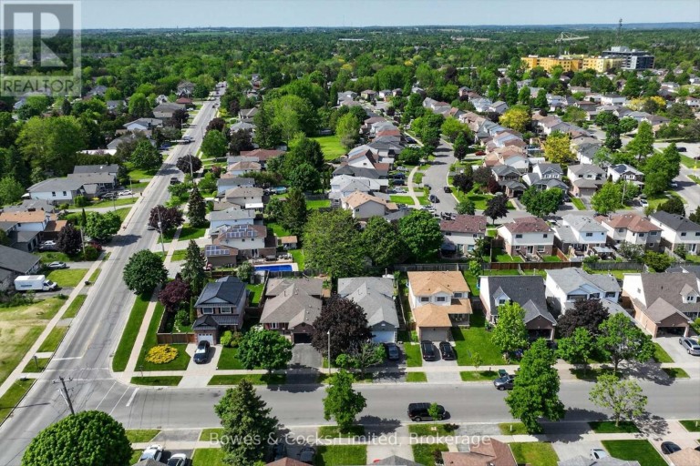 4 CLARET ROAD, Clarington (Courtice), Ontario, L1E1V9