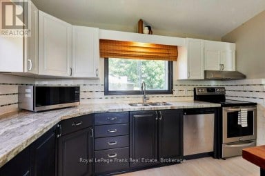156 ACTON ROAD Uxbridge Ontario photo 17