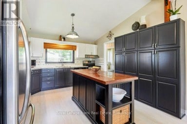 156 ACTON ROAD Uxbridge Ontario photo 18