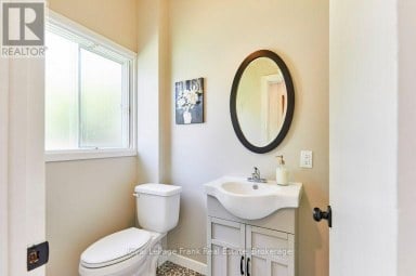 156 ACTON ROAD Uxbridge Ontario photo 28