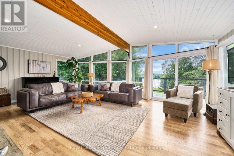 156 ACTON ROAD, Uxbridge, Ontario, L0C1H0