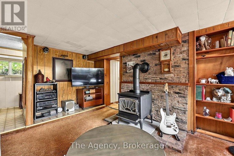 38 PINE STREET, Tay (Waubaushene), Ontario, L0K2C0