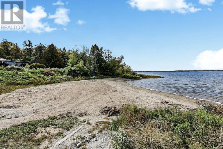 38 PINE STREET, Tay (Waubaushene), Ontario, L0K2C0