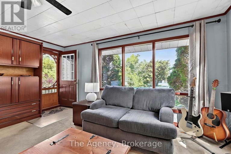 38 PINE STREET, Tay (Waubaushene), Ontario, L0K2C0