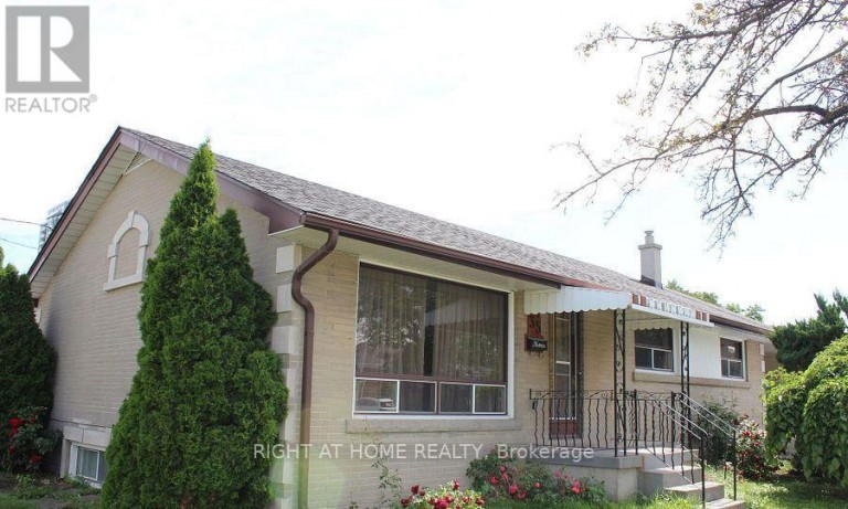 35 WARNICA AVENUE, Toronto (Islington-City Centre West), Ontario, M8Z1Z5