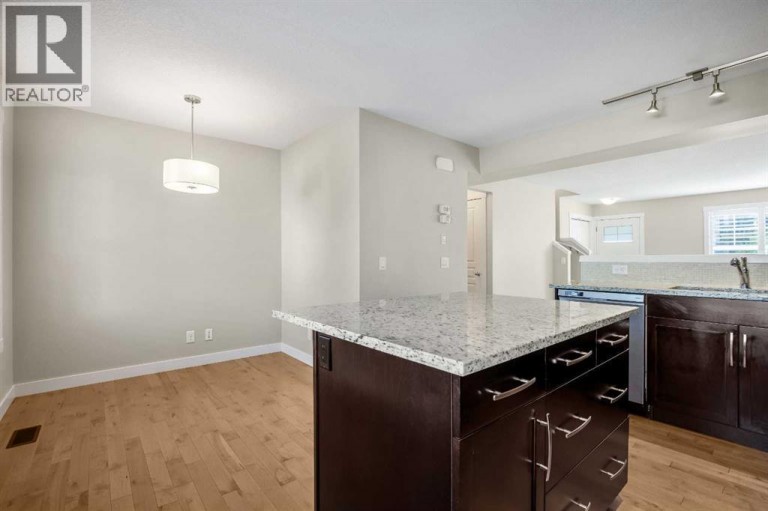 1014 Mckenzie Towne Villas SE, Calgary, Alberta, T2Z1E4