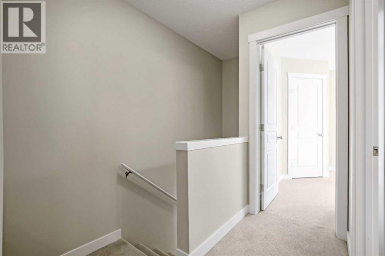 1014 Mckenzie Towne Villas SE, Calgary, Alberta, T2Z1E4