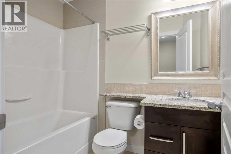 1014 Mckenzie Towne Villas SE, Calgary, Alberta, T2Z1E4