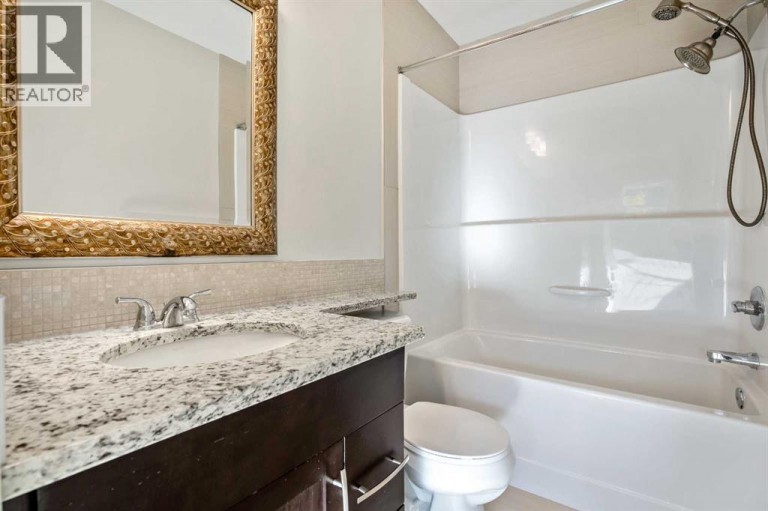 1014 Mckenzie Towne Villas SE, Calgary, Alberta, T2Z1E4