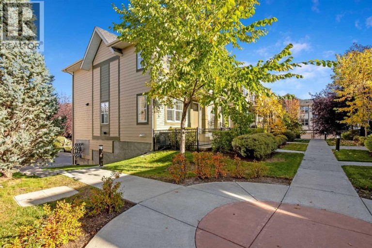 1014 Mckenzie Towne Villas SE, Calgary, Alberta, T2Z1E4