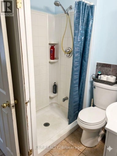 23 CHAPMAN AVENUE, Toronto (O'Connor-Parkview), Ontario, M4B1C3